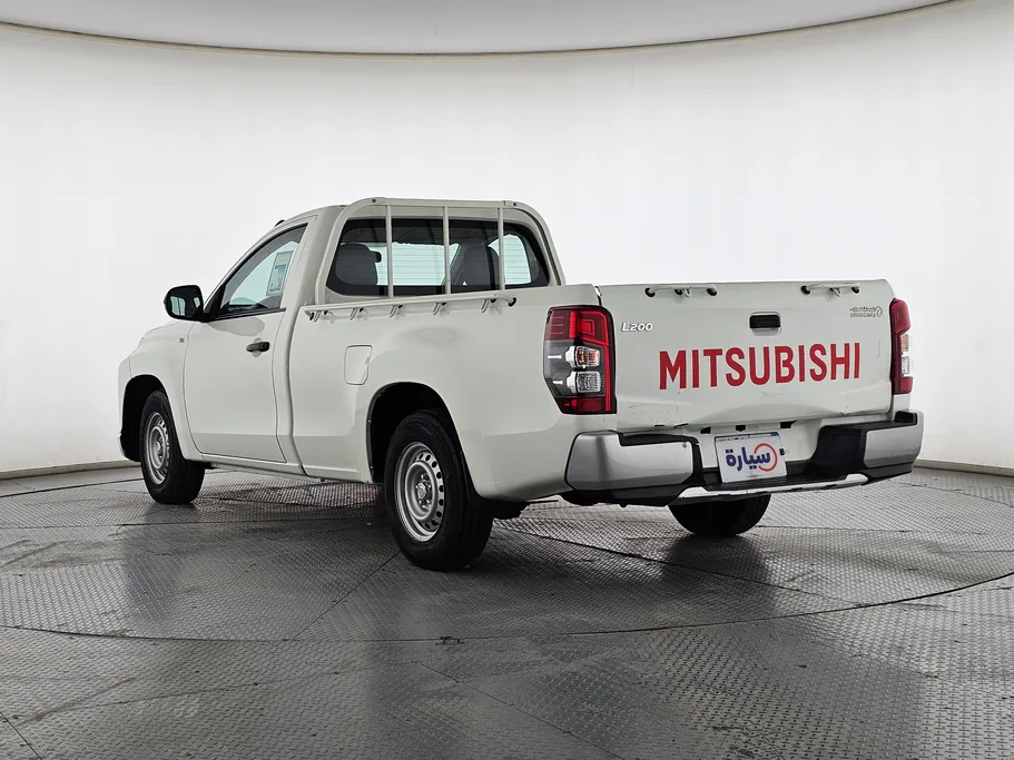 2023 Mitsubishi L200 Regular Cap 