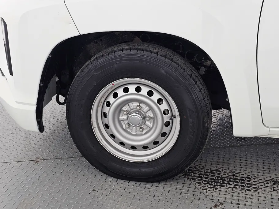 2023 Mitsubishi L200 Regular Cap 