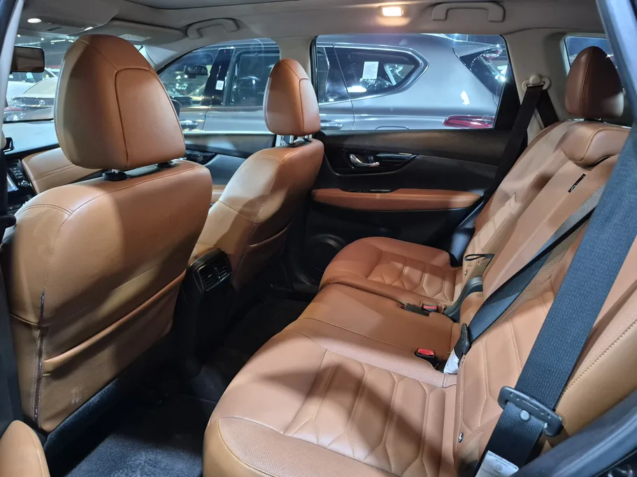 2020 Nissan Xtrail SL 