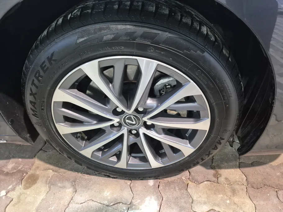 لكزس ES 350 STD 2023 