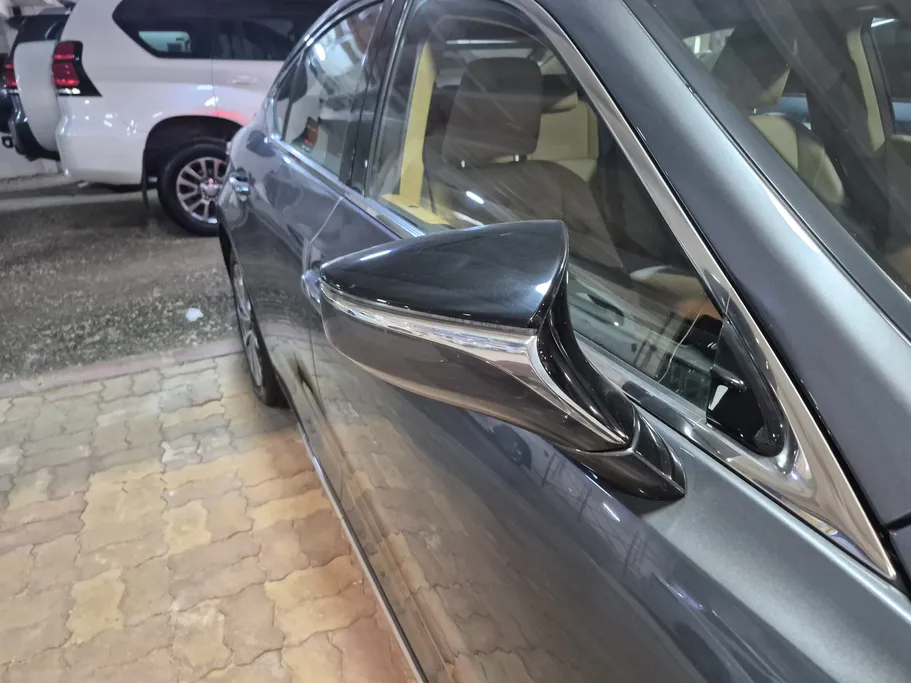 لكزس ES 350 STD 2023 