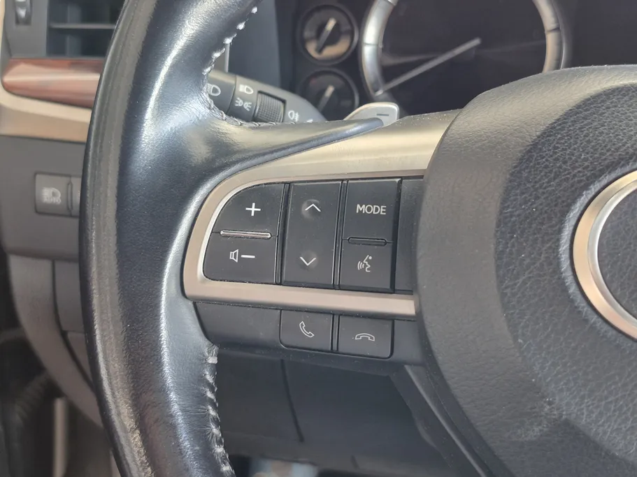 لكزس LX 570 S 2021 