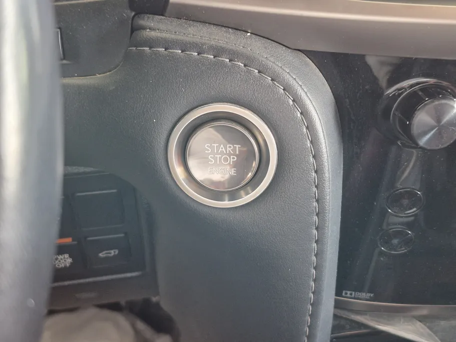 لكزس LX 570 S 2021 