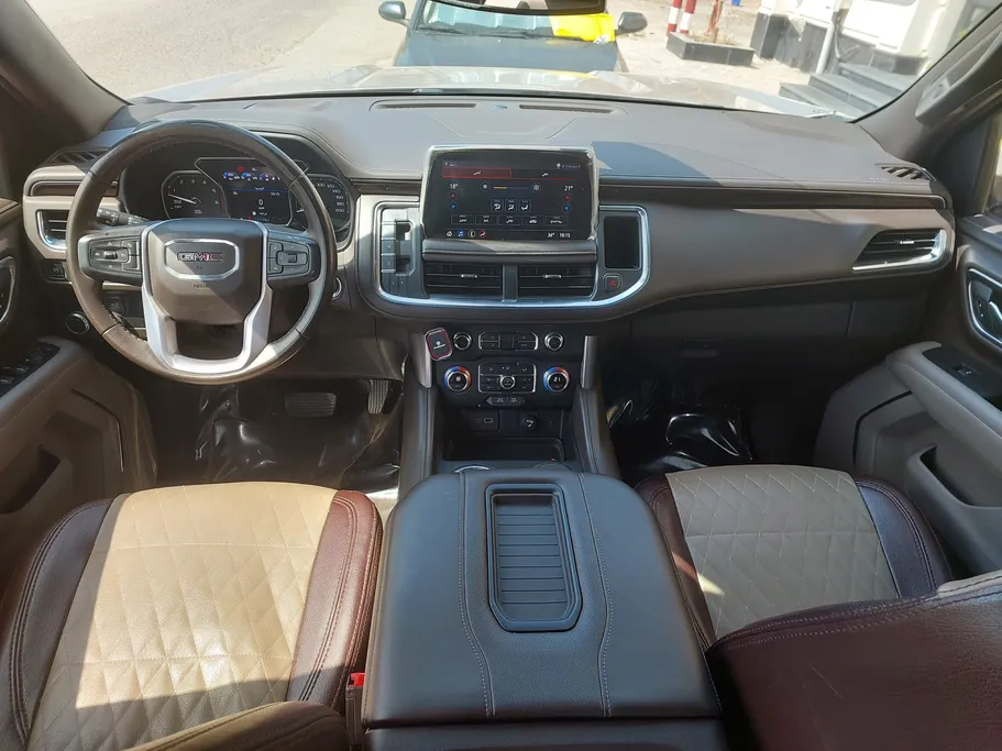 2021 GMC Yukon SLE 