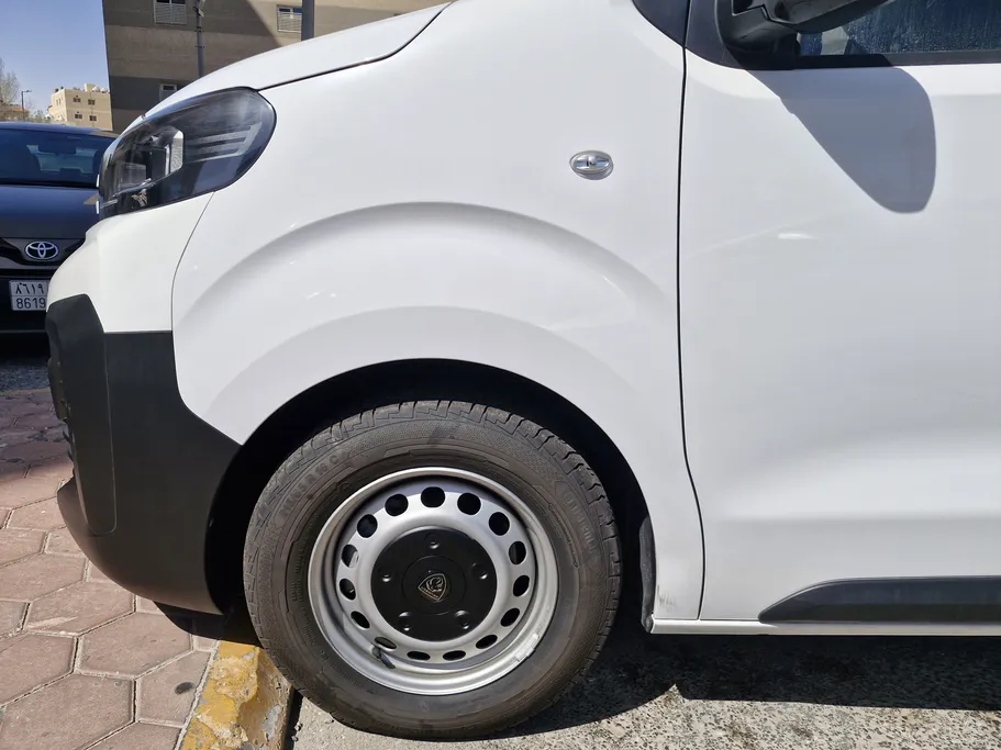 2025 Peugeot Expert VAN 
