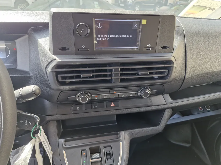 2025 Peugeot Expert VAN 