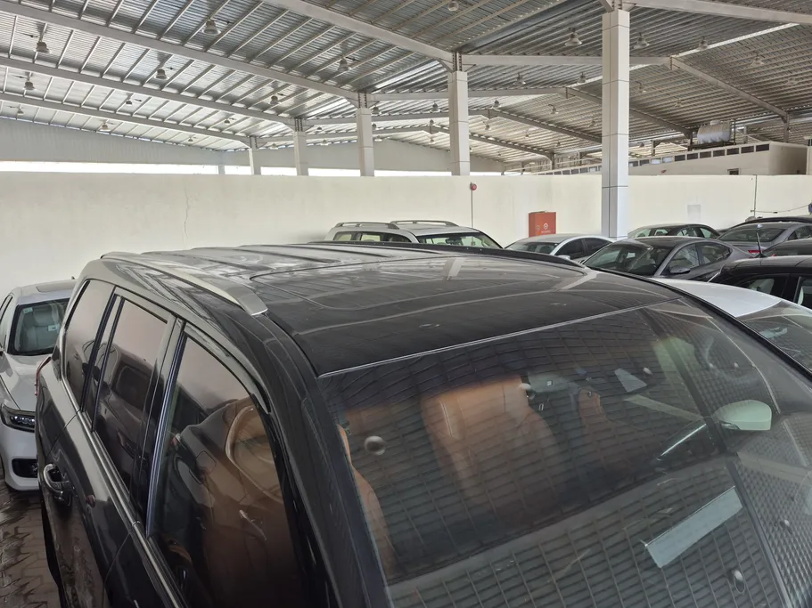 لكزس LX 570 S 2020 