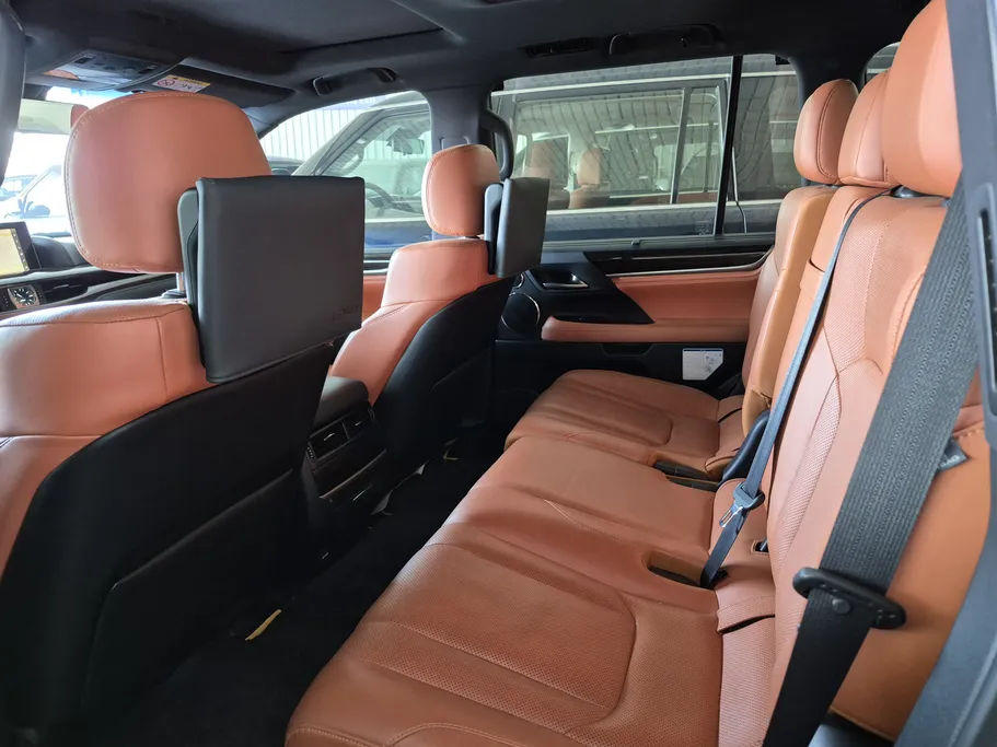 لكزس LX 570 S 2020 