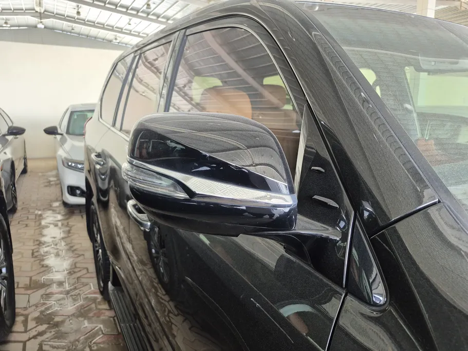 لكزس LX 570 S 2020 