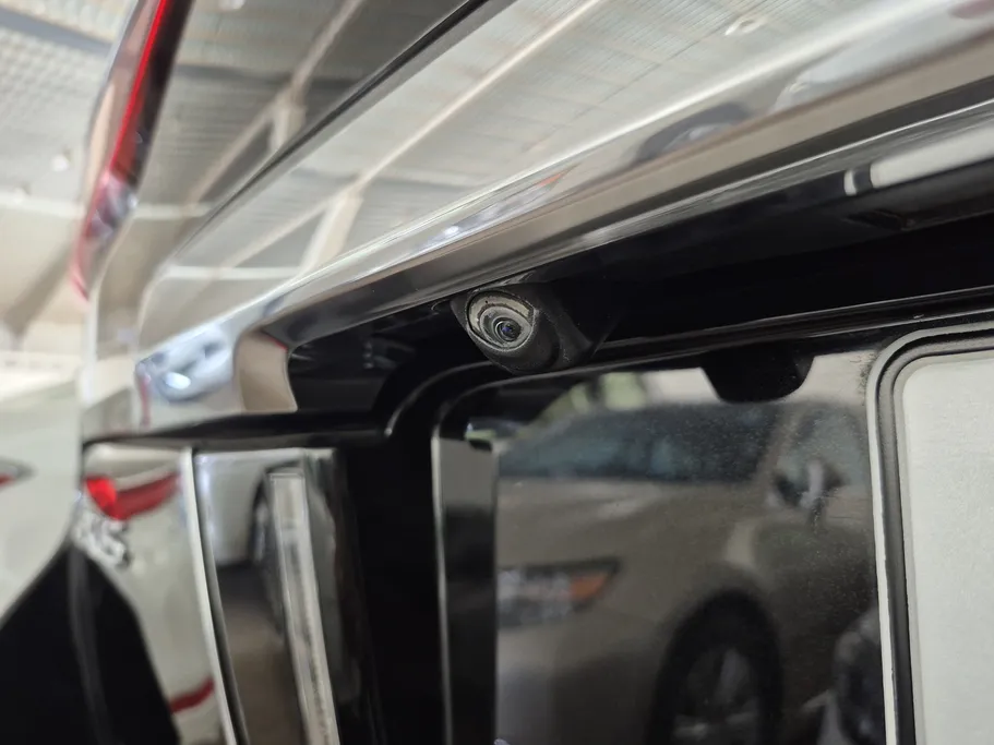 لكزس LX 570 S 2020 