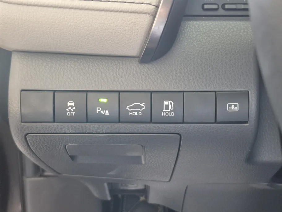 2022 Toyota Camry  SE 