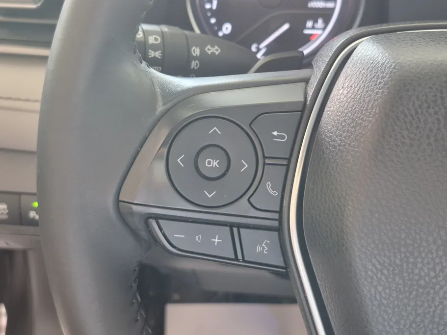 2022 Toyota Camry  SE 