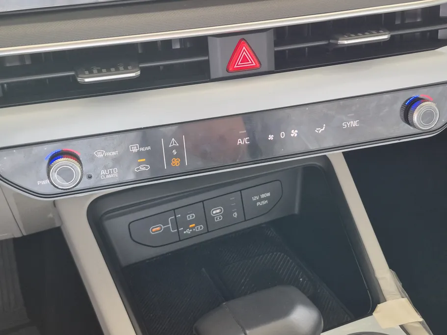 2025 Kia K5 LX2 