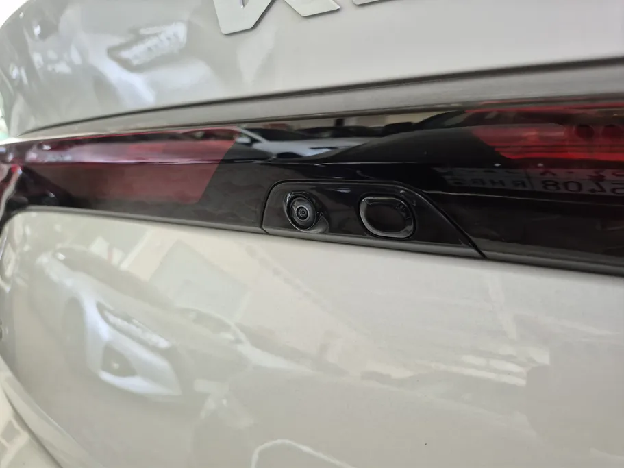 2025 Kia K5 LX2 