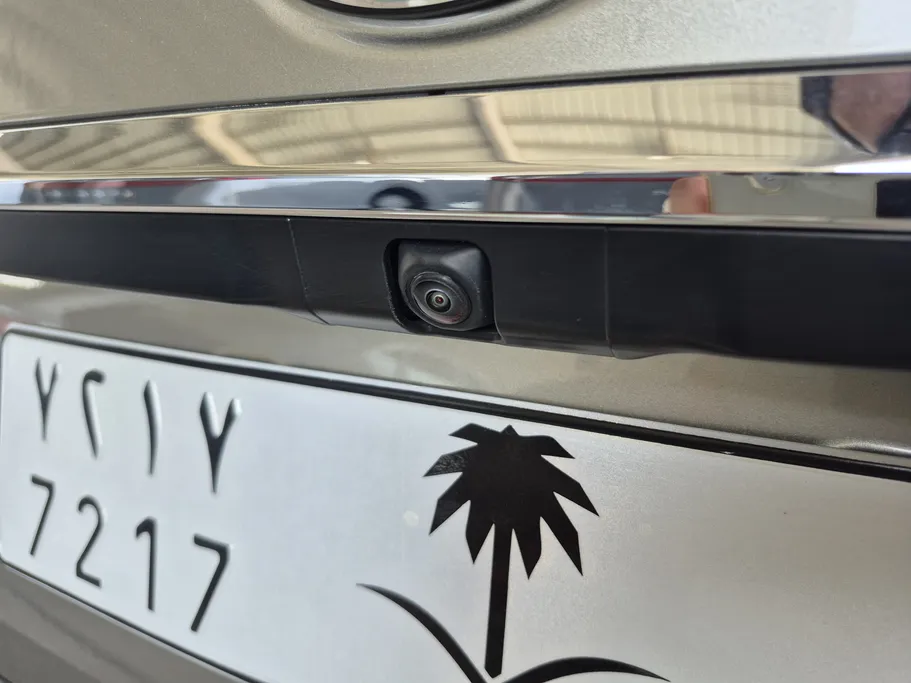 لكزس ES 250 AA Elegant 2023 