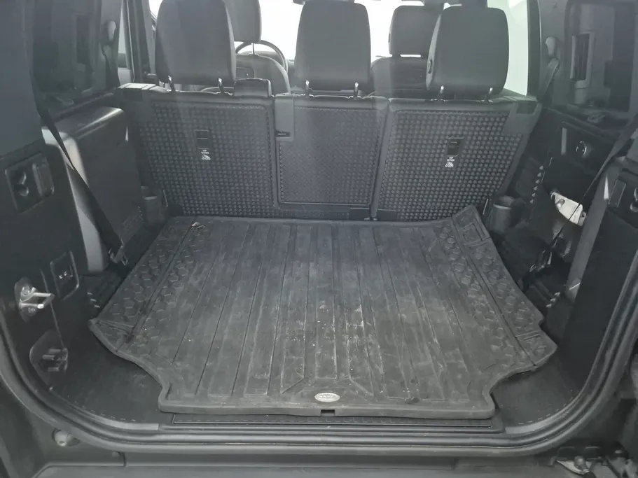 2022 Range Rover Defender P400 
