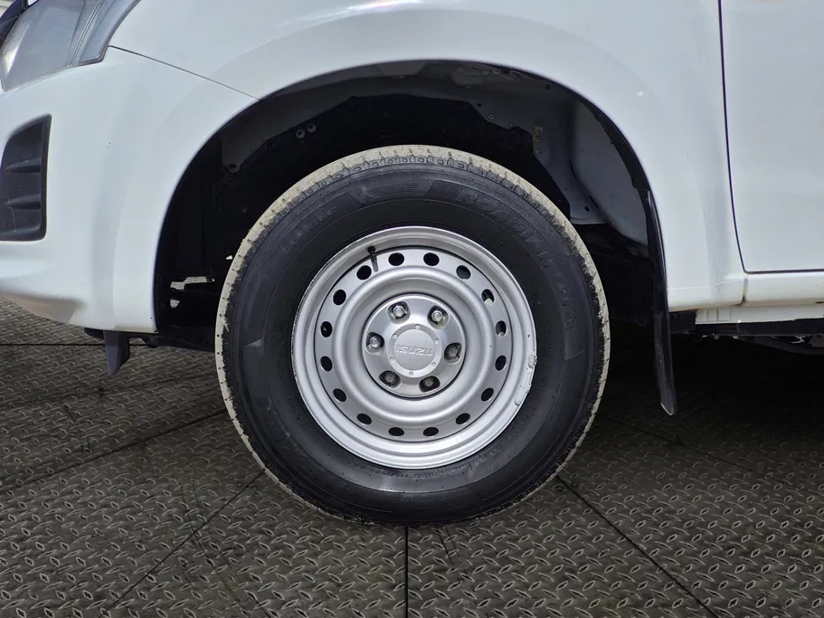 2023 Isuzu D-max DC 4x4 Diesel 