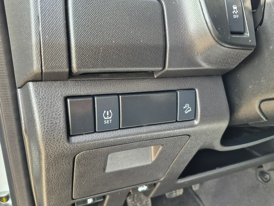 2023 Isuzu D-max DC 4x4 Diesel 