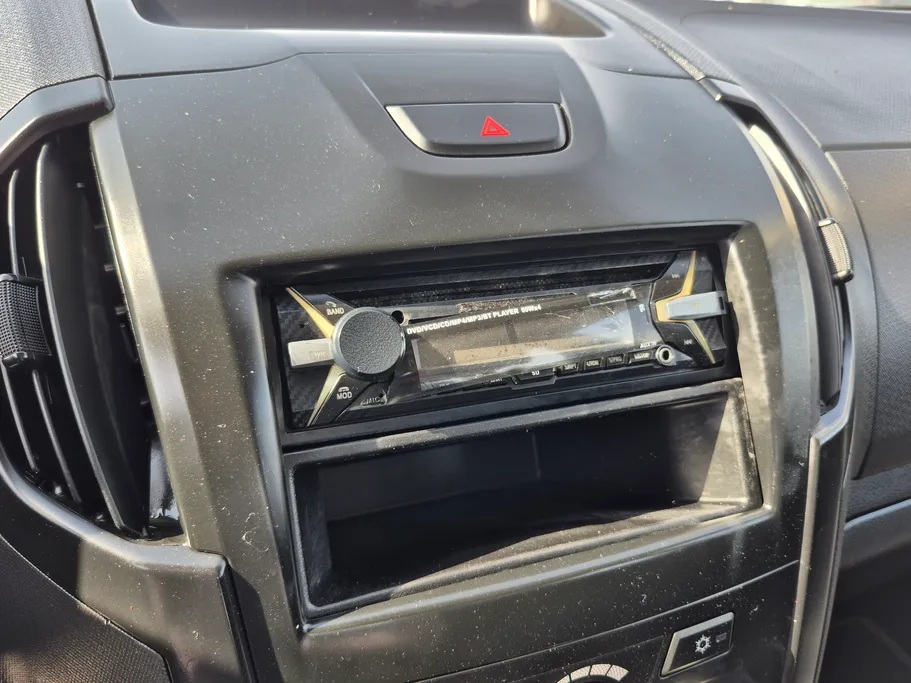 2023 Isuzu D-max DC 4x4 Diesel 