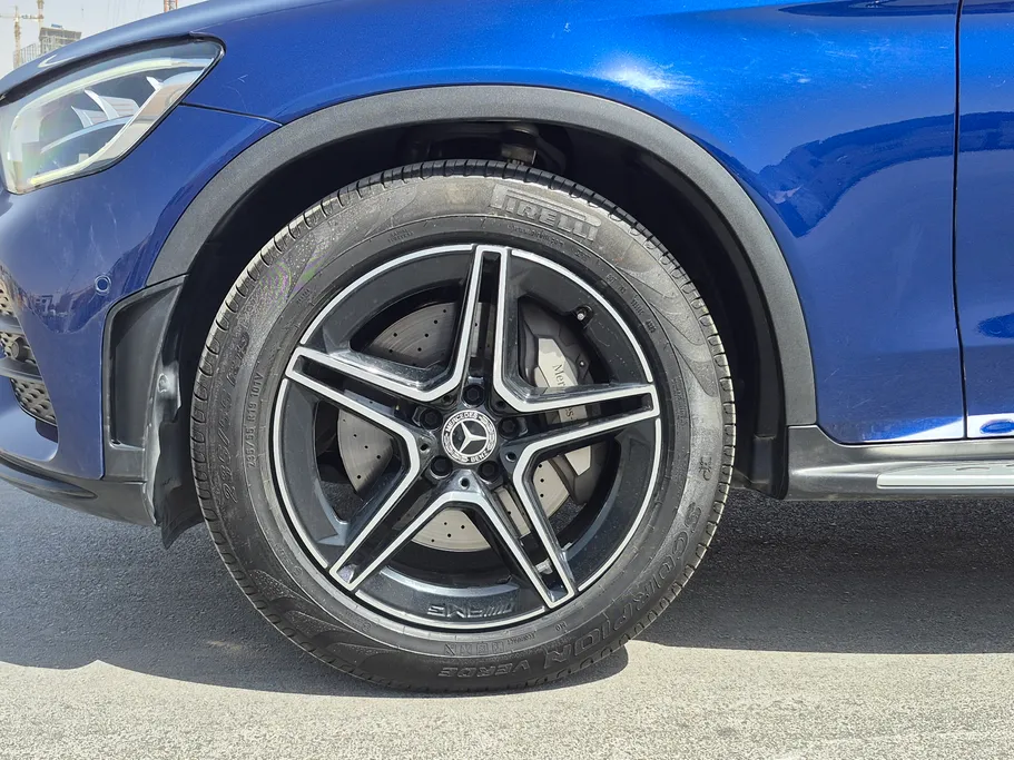 2020 Mercedes GLC 200 