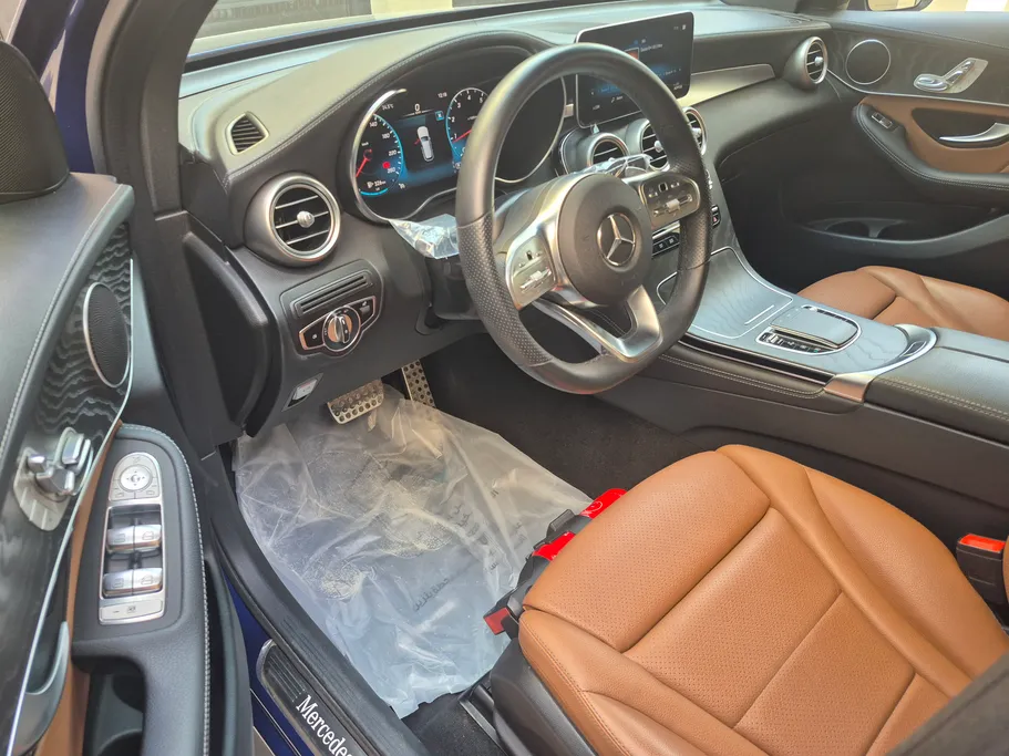 2020 Mercedes GLC 200 