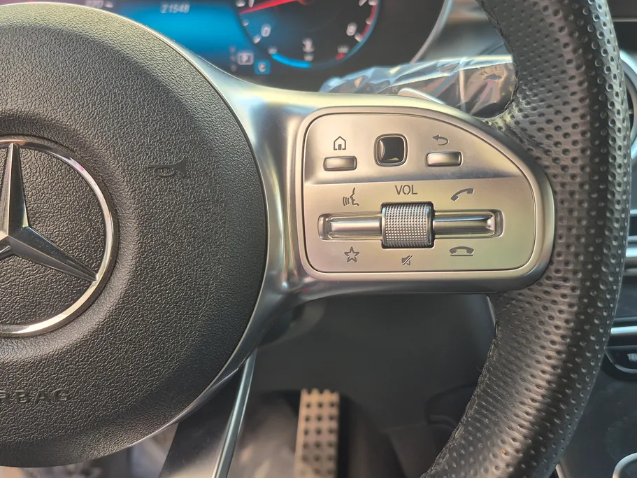 2020 Mercedes GLC 200 