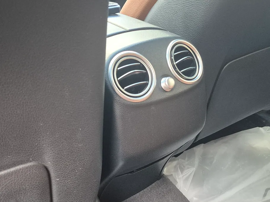 2020 Mercedes GLC 200 