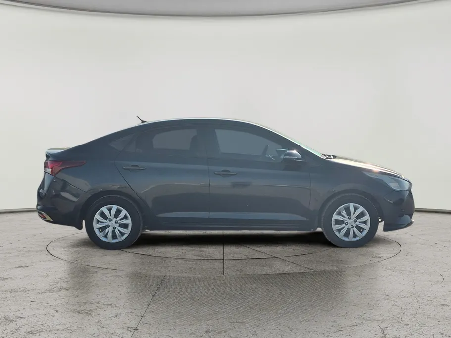 2021 Hyundai Accent Smart 