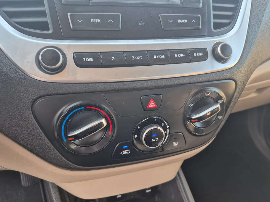 2021 Hyundai Accent Smart 