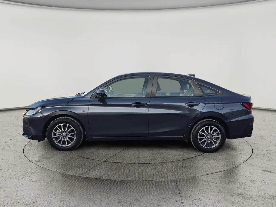 2023 Toyota Yaris  Y 