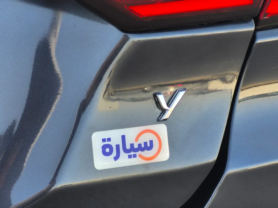 2023 Toyota Yaris  Y 