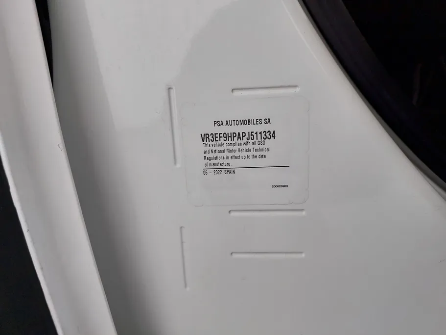 2023 Peugeot Partner Short van 