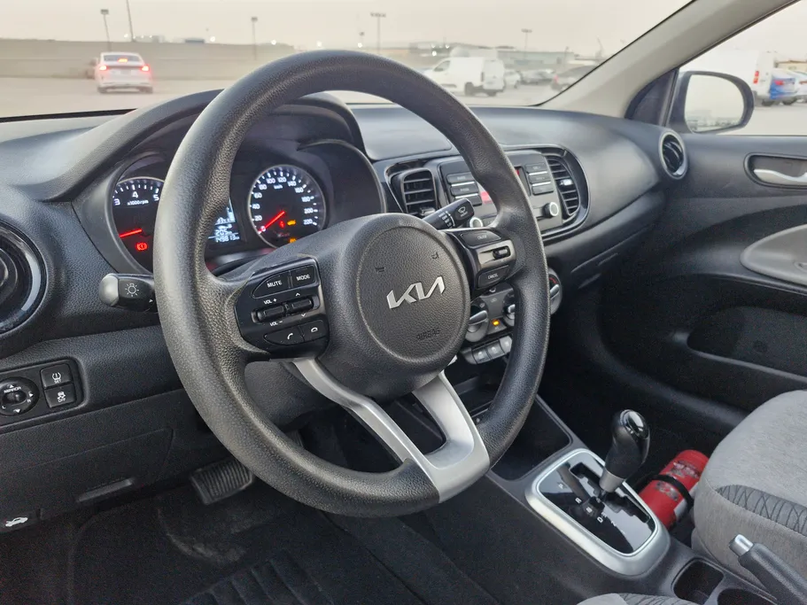 2023 Kia Pegas GL 