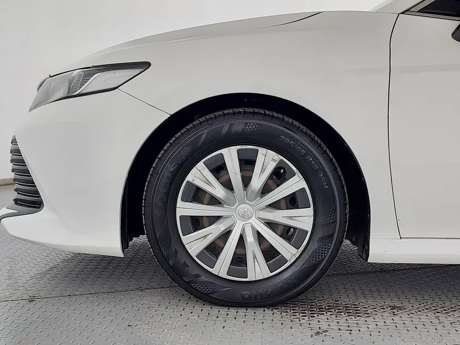 2020 Toyota Camry  LE 