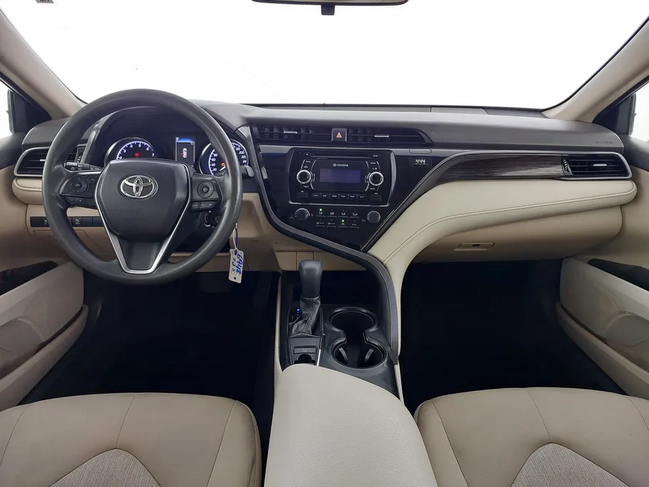2020 Toyota Camry  LE 