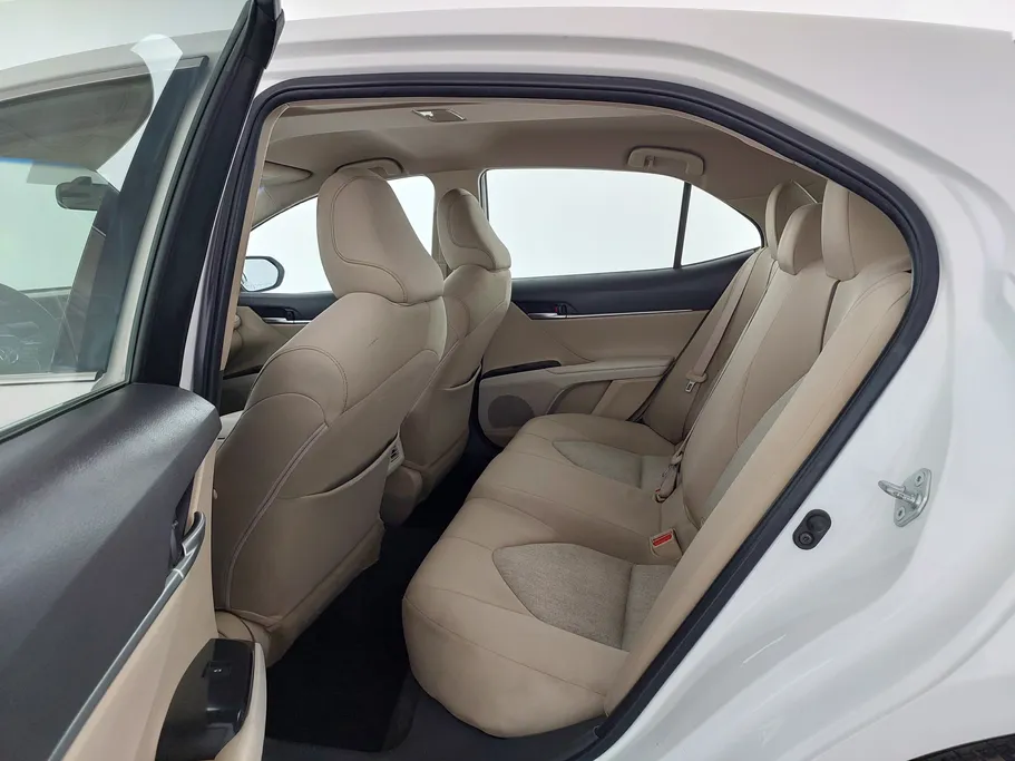 2020 Toyota Camry  LE 