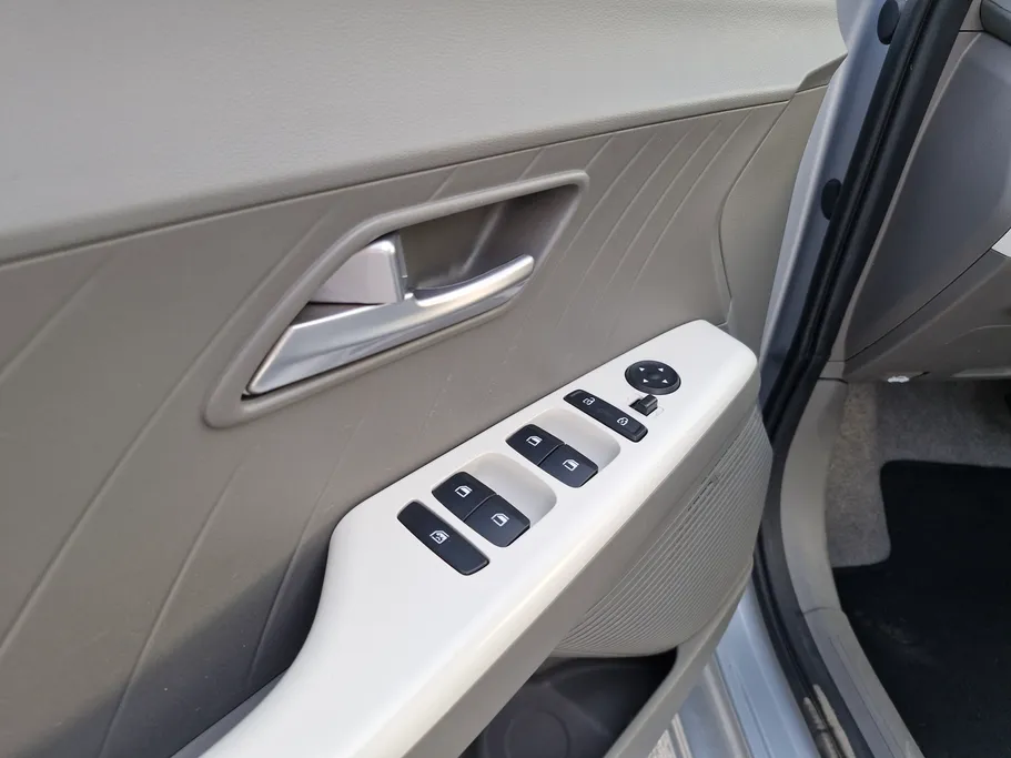 2024 Hyundai Accent Fleet 