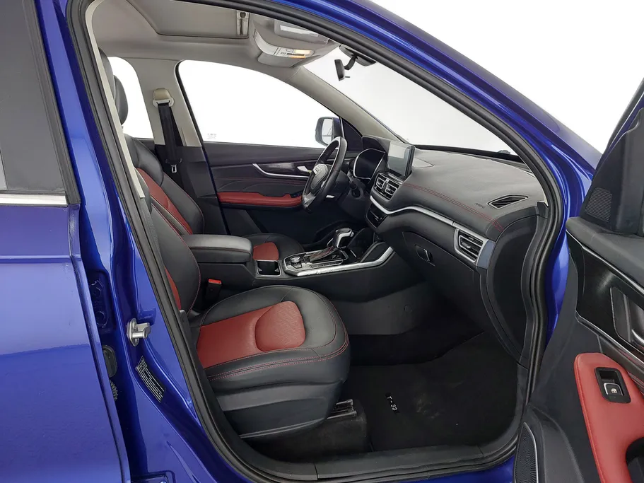 2022 FAW Bestune T33 Premium 