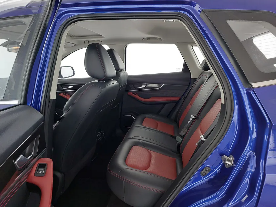 2022 FAW Bestune T33 Premium 