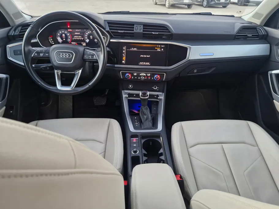 2023 Audi Q3 35 TFSl 