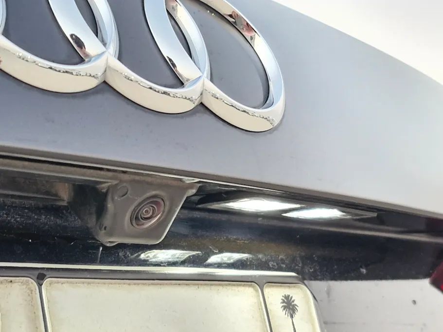 2023 Audi Q3 35 TFSl 