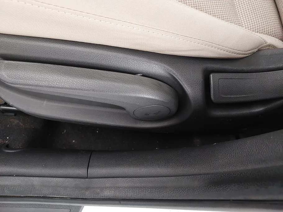 2019 Hyundai Elantra GL 