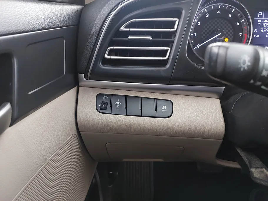 2019 Hyundai Elantra GL 