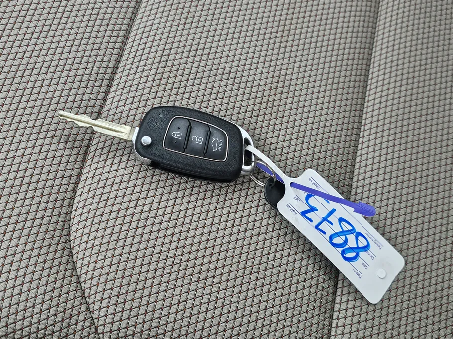 2020 Hyundai Elantra GL 