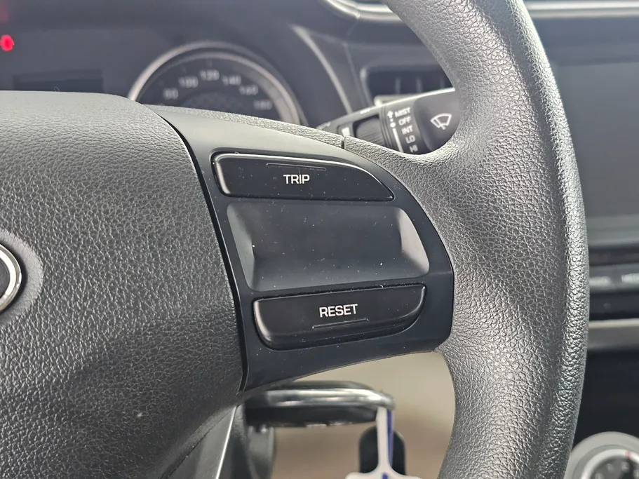 2020 Hyundai Elantra GL 