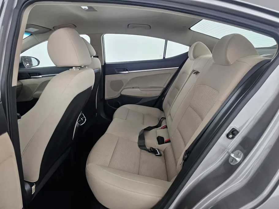 2020 Hyundai Elantra GL 