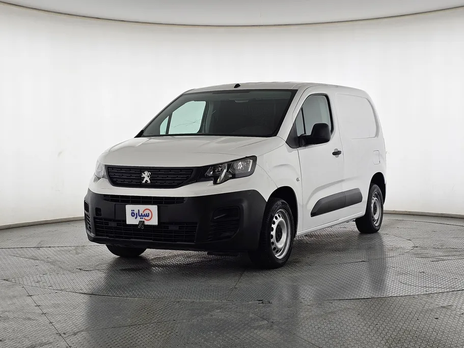 2021 Peugeot Partner Short van 