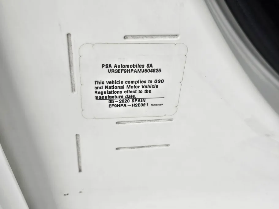 2021 Peugeot Partner Short van 