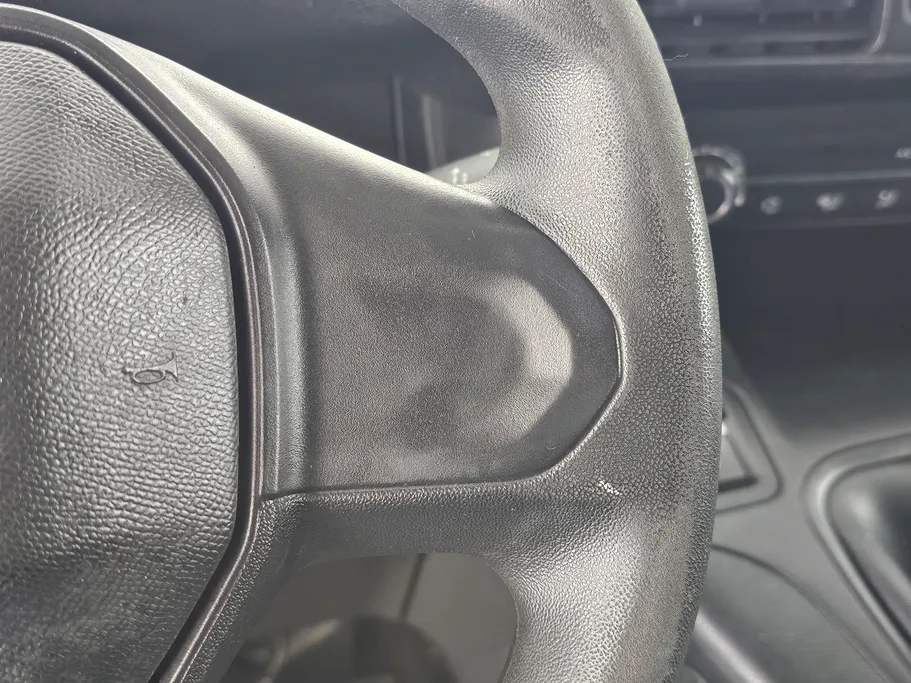 2021 Peugeot Partner Short van 