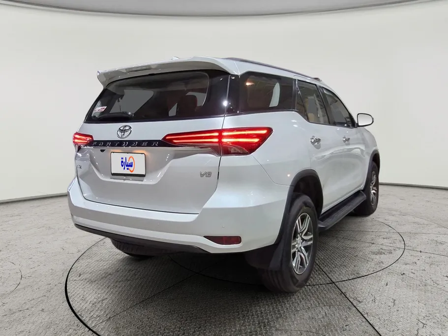 2023 Toyota Fortuner VX 